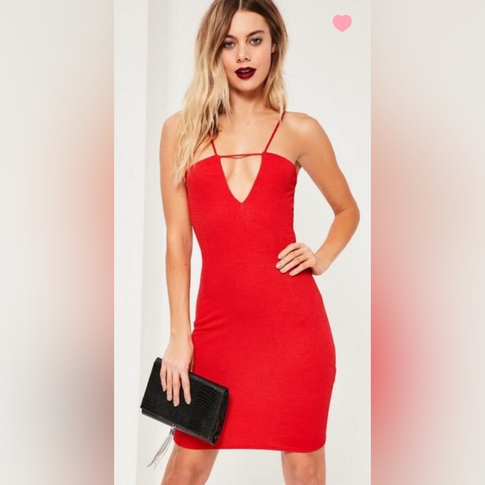 STRAPPY PEEKABOO KEYHOLE MINI DRESS - RED - S - MISSGUIDED